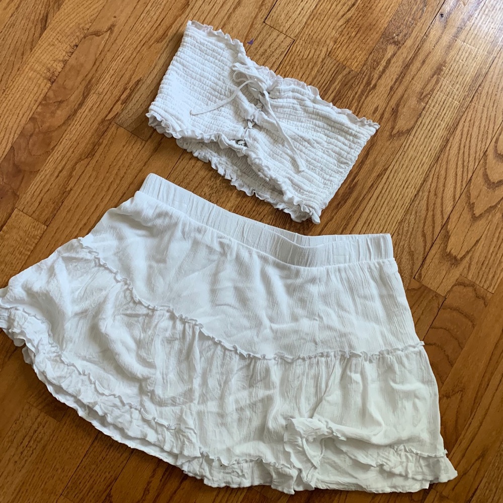 TWO piece set !